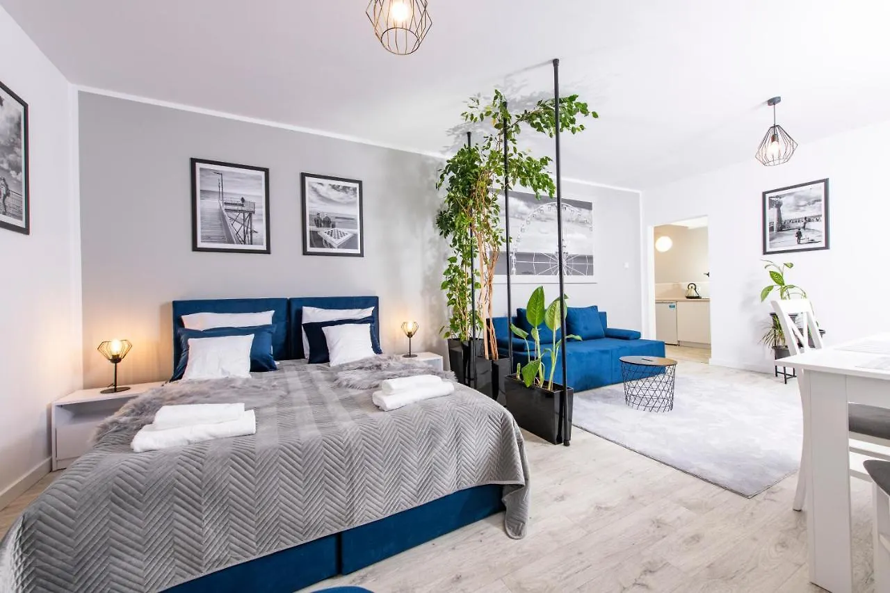 Apartamenty Rodzinne Колобжег 0*,